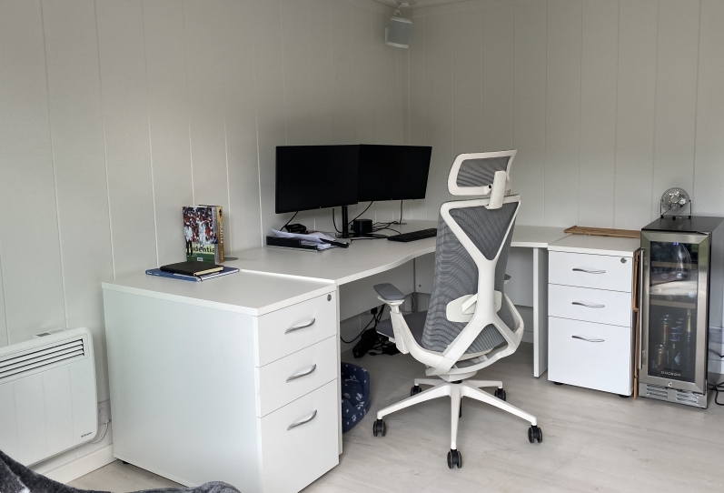 office and desk space within larger garden room surrey