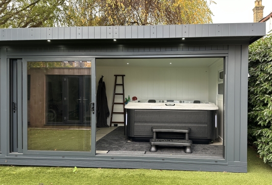 Bespoke tri-sliding hot tub and therapy summer house in london