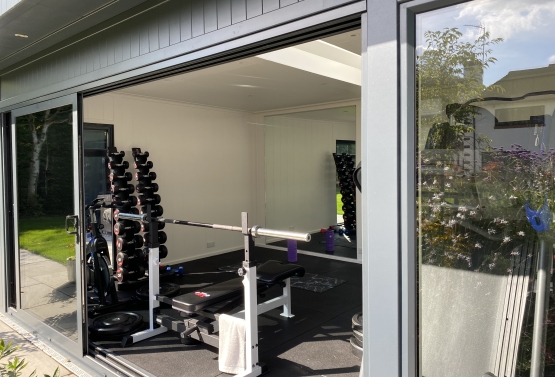 Garden Gym with tri sliding doors in Kent Orpington