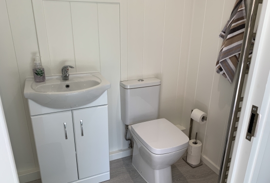 entertainment room  with shower, changing and toilet room  in Surrey